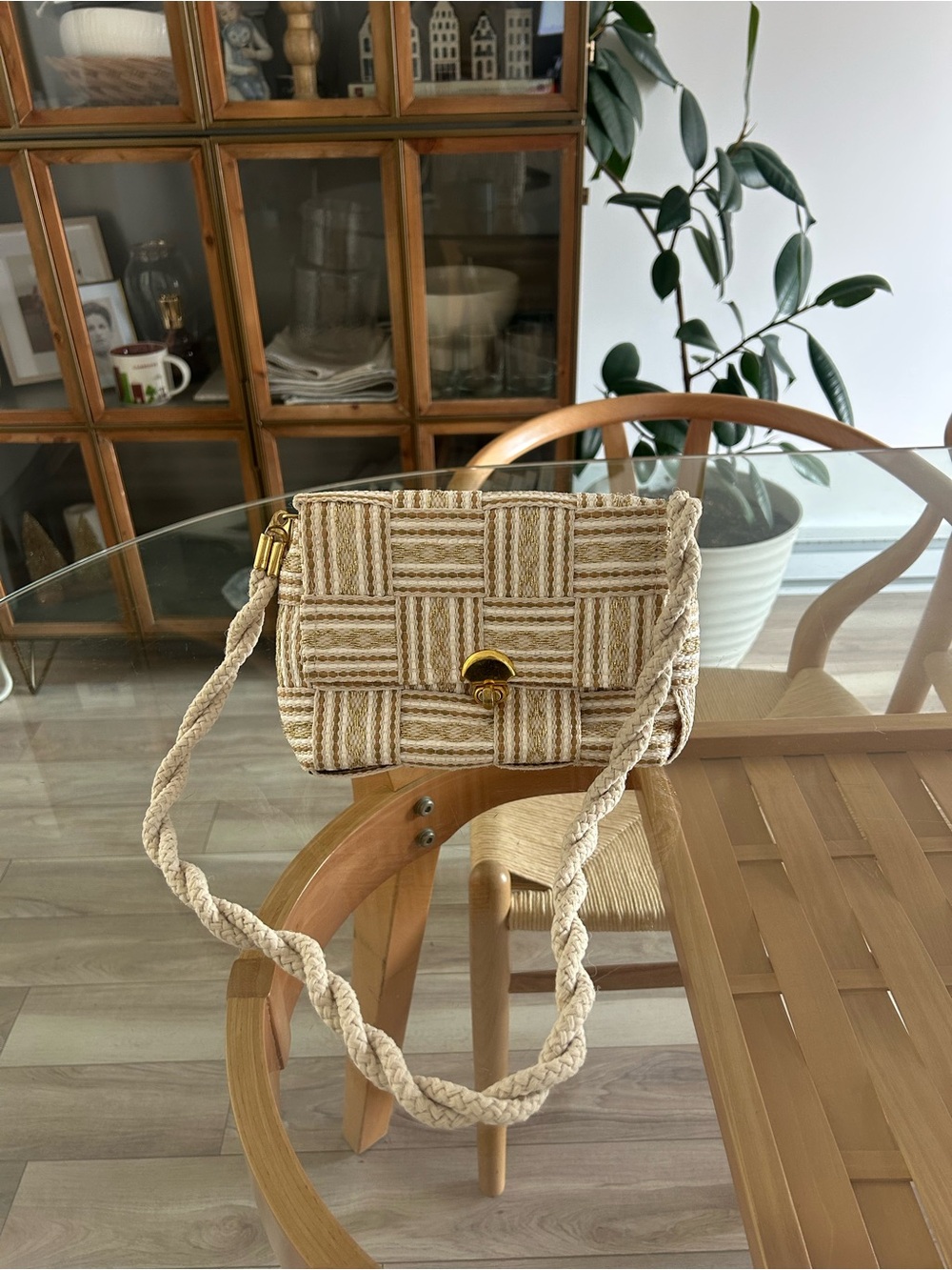 Vintage Woven Straw Cream Crossbody Bag with Braided Strap